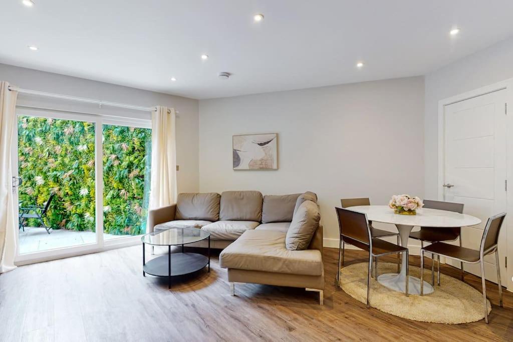 Elegant 2Bed Flat 10Min To Wimbledon Tennis Courts London Exterior foto